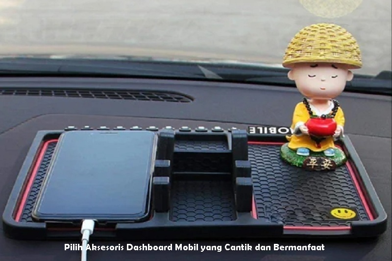 Aksesoris Dashboard Mobil